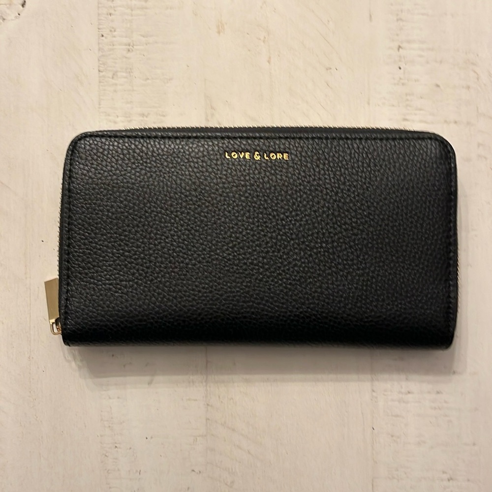 Love and Lore wallet black vegan pebbled leather
